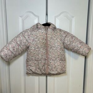 H&M - Cozy Warm Outdoor Winter Floral Girls Kids Puffer Jacket in Size 12-18M